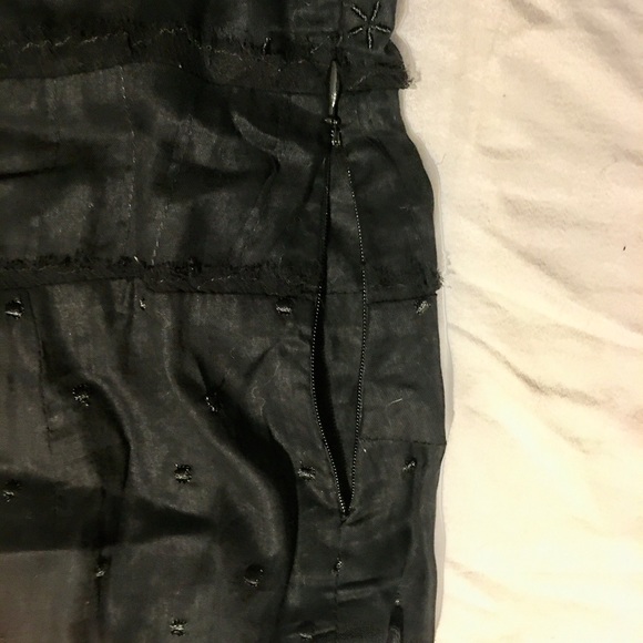 EUC Odille for Anthropologie embroidered top sz 12 - Picture 6 of 12